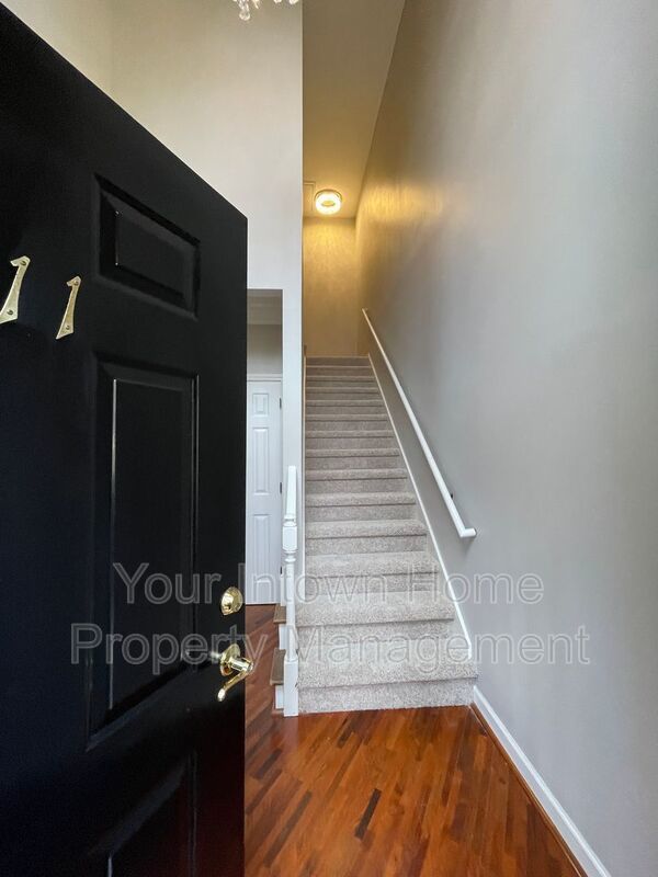 Peaceful Townhouse Living in Great Location property image