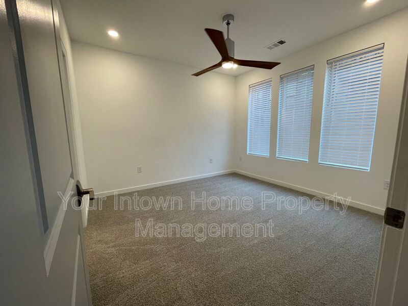Modern Grant Park Townhome on the Beltline property image