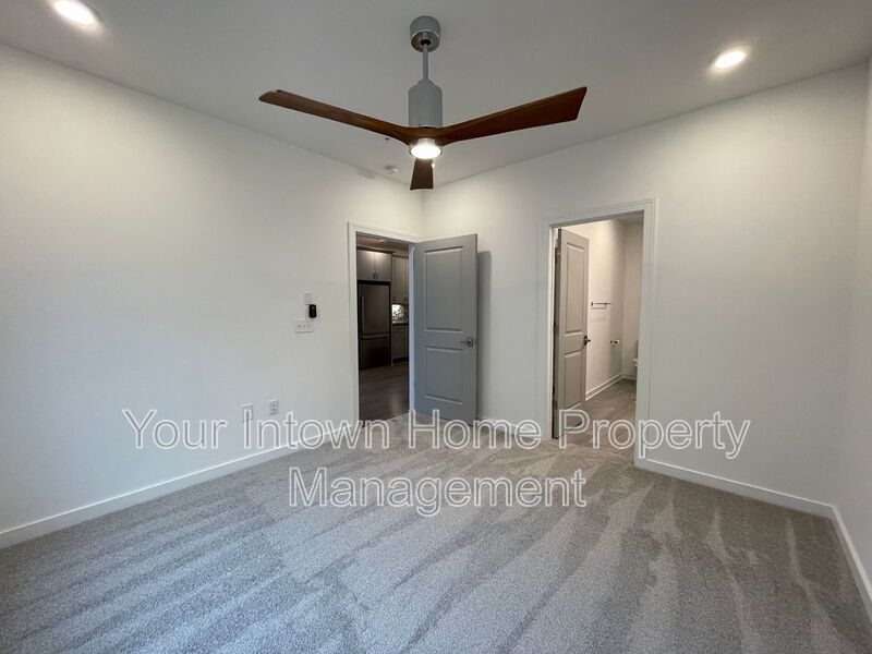 Modern Grant Park Townhome on the Beltline property image