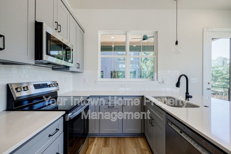 Beltline Stunner!  Brand-New West Midtown Townhome property image