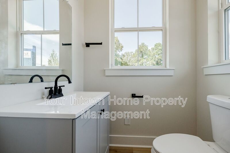 Beltline Stunner!  Brand-New West Midtown Townhome property image
