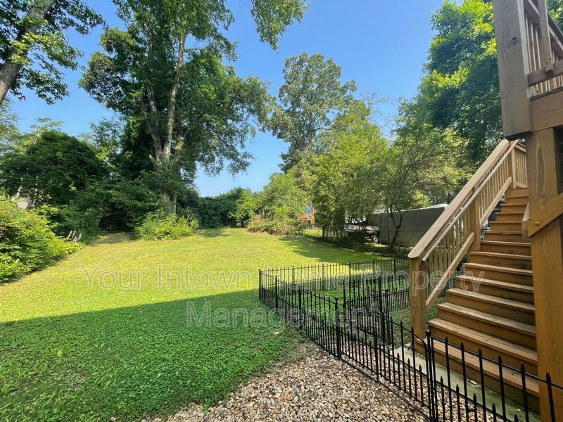 Beautiful Renovation & Huge Back Yard in East Atlanta property image
