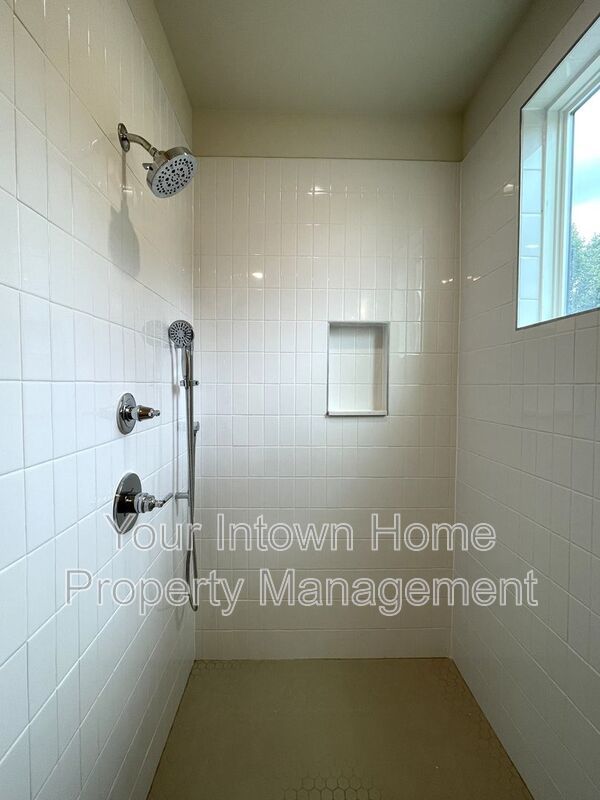 Beltline Beauty - Brand-New End Unit Townhome property image