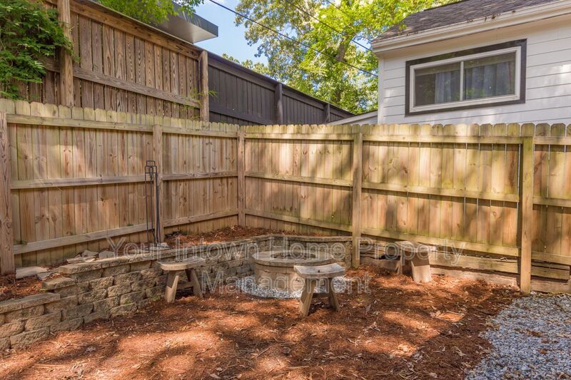Wonderful Candler Park Home - Fenced Yard - Close to Parks & Candler Park Dining property image