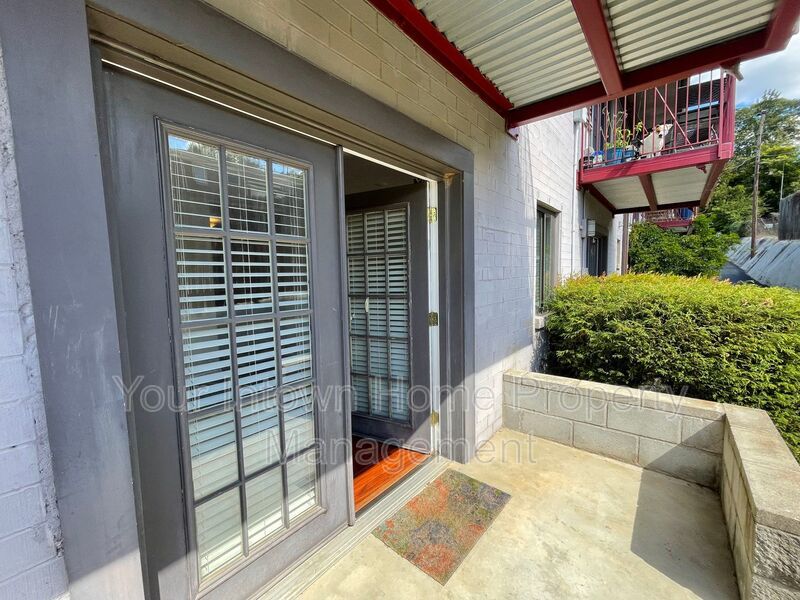 Adorable Renovated Candler Park Condo property image