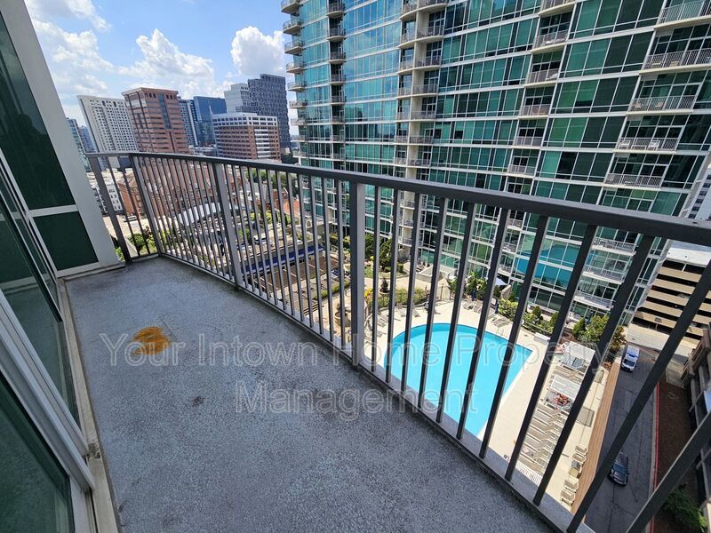 Ultimate Midtown Living at Metropolis: Piedmont Park Views & Resort Amenities property image