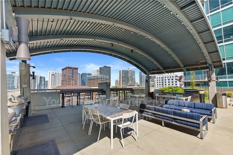 Ultimate Midtown Living at Metropolis: Piedmont Park Views & Resort Amenities property image