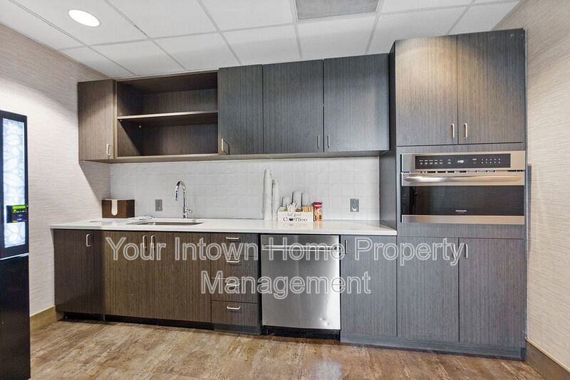 Ultimate Midtown Living at Metropolis: Piedmont Park Views & Resort Amenities property image