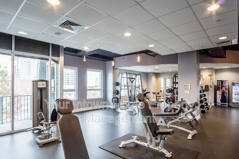 Ultimate Midtown Living at Metropolis: Piedmont Park Views & Resort Amenities property image
