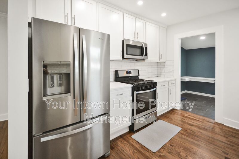 Unique Dual-Home Property in SW Atlanta – Two Homes for the Price of One! property image