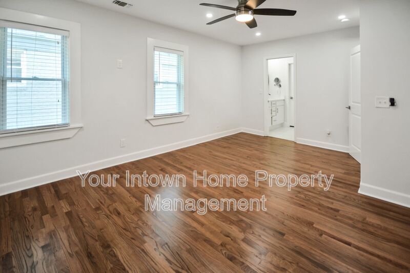 Unique Dual-Home Property in SW Atlanta – Two Homes for the Price of One! property image
