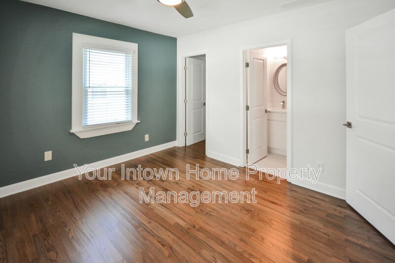 Unique Dual-Home Property in SW Atlanta – Two Homes for the Price of One! property image