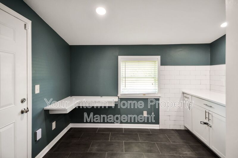 Unique Dual-Home Property in SW Atlanta – Two Homes for the Price of One! property image
