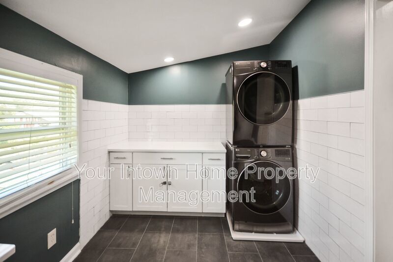 Unique Dual-Home Property in SW Atlanta – Two Homes for the Price of One! property image