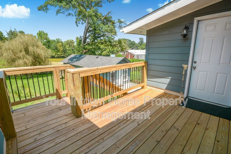 Unique Dual-Home Property in SW Atlanta – Two Homes for the Price of One! property image