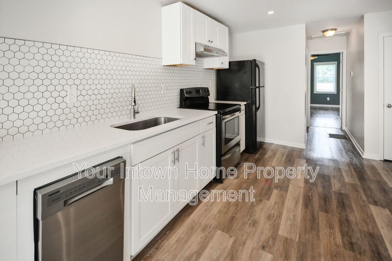 Unique Dual-Home Property in SW Atlanta – Two Homes for the Price of One! property image