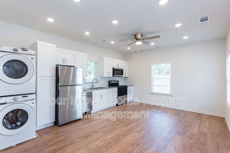 Charming Monroe Heights Bungalow property image