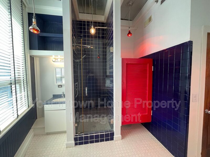 Oversized One-Bedroom in Heart of Downtown & GSU property image