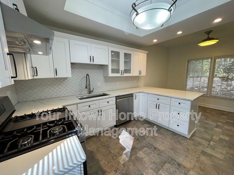 Classic Townhome with Thoughtful Upgrades property image