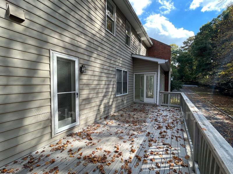 Classic Townhome with Thoughtful Upgrades property image