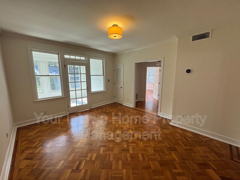 Virginia Highlands Classic Condo property image