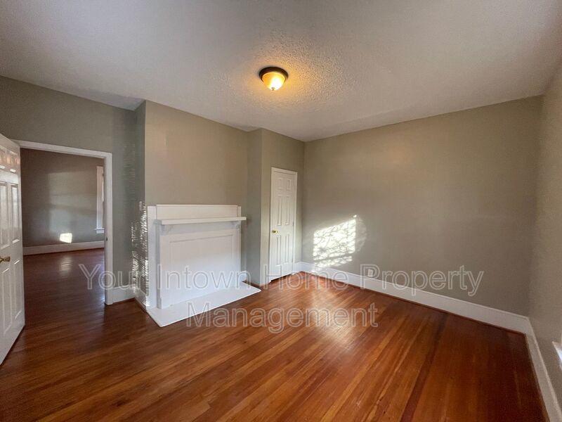 Grant Park/Peoplestown Bungalow with Huge Backyard! property image