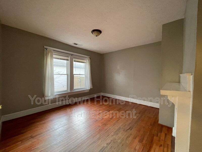 Grant Park/Peoplestown Bungalow with Huge Backyard! property image