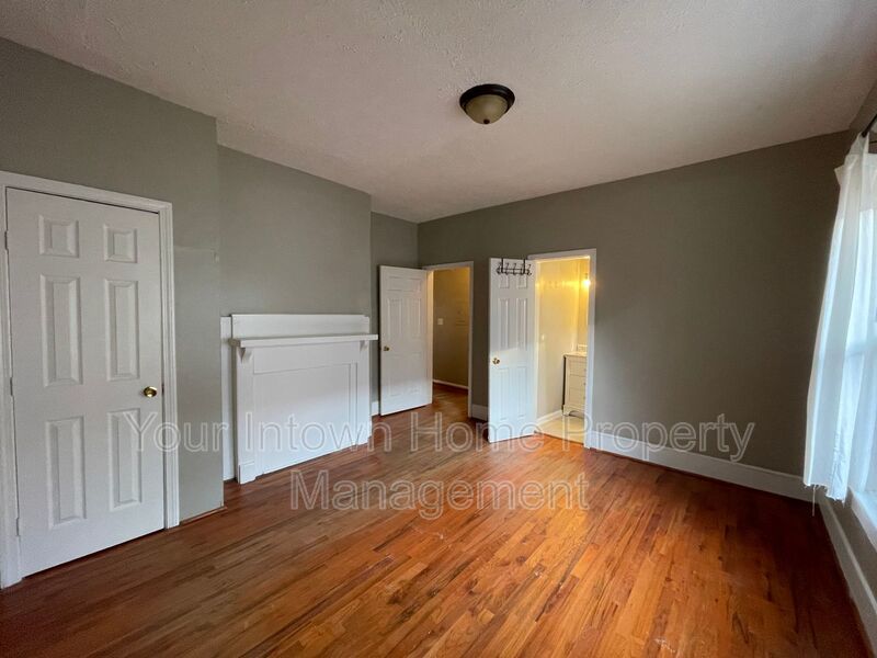 Grant Park/Peoplestown Bungalow with Huge Backyard! property image