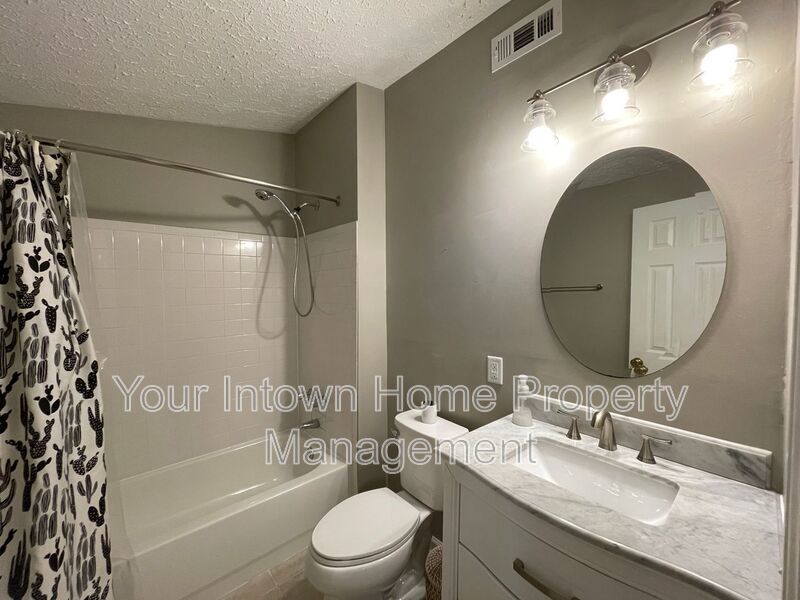 Grant Park/Peoplestown Bungalow with Huge Backyard! property image