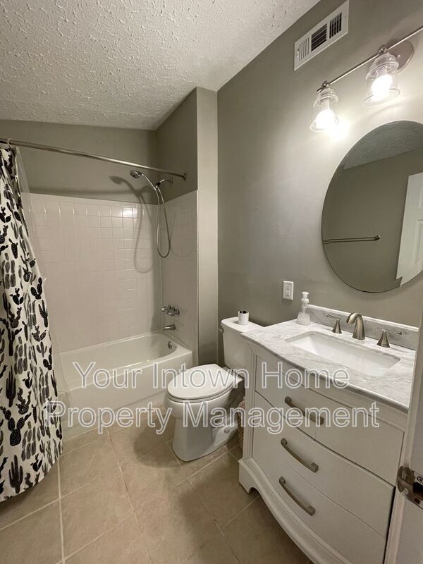 Grant Park/Peoplestown Bungalow with Huge Backyard! property image