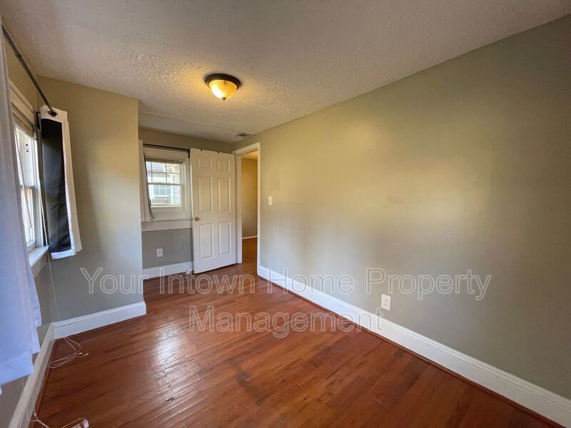 Grant Park/Peoplestown Bungalow with Huge Backyard! property image