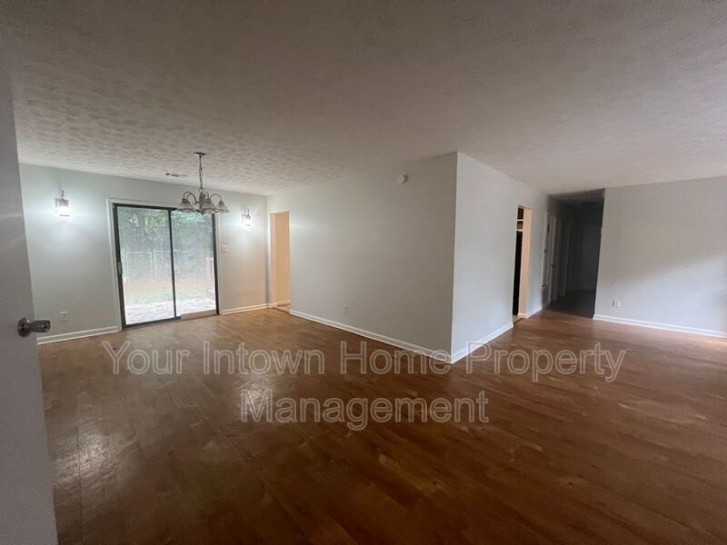 Charming Dogwood Farms Decatur Home for Rent property image
